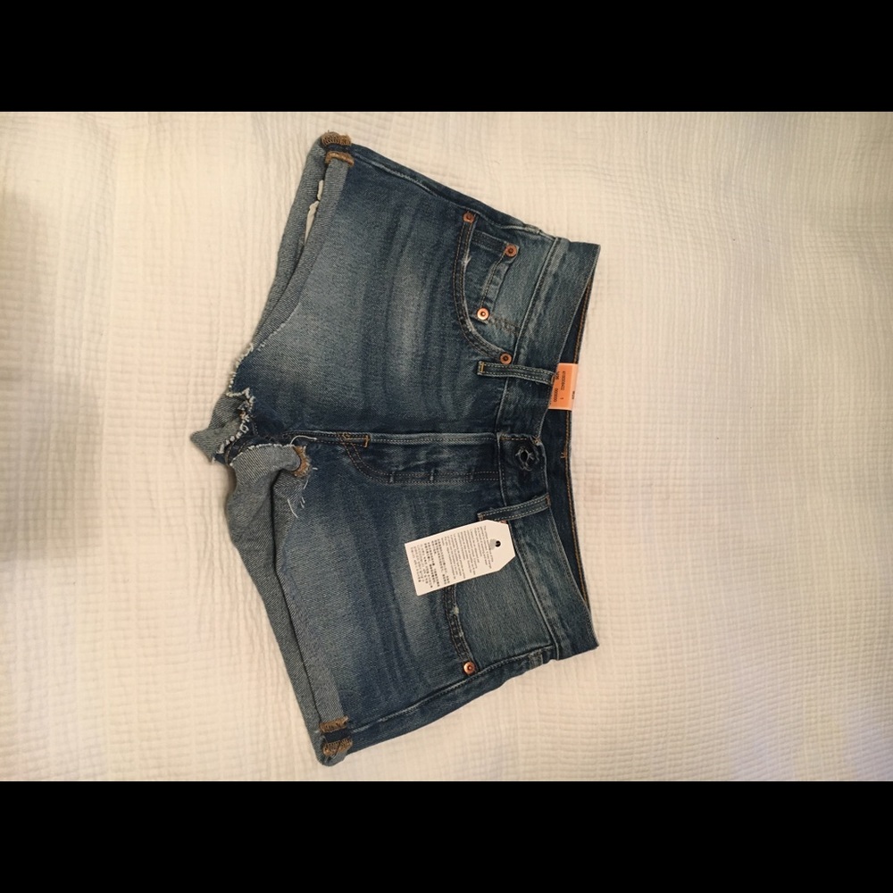 Levi shorts